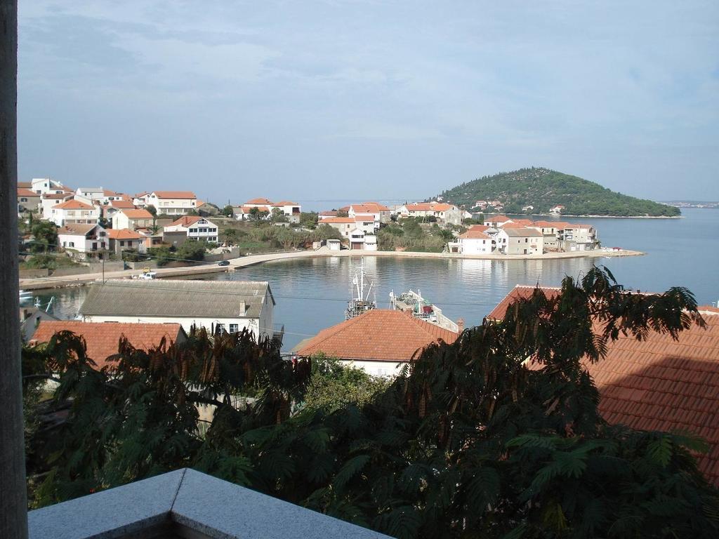 Apartment Zelenčić Kali Kamer foto