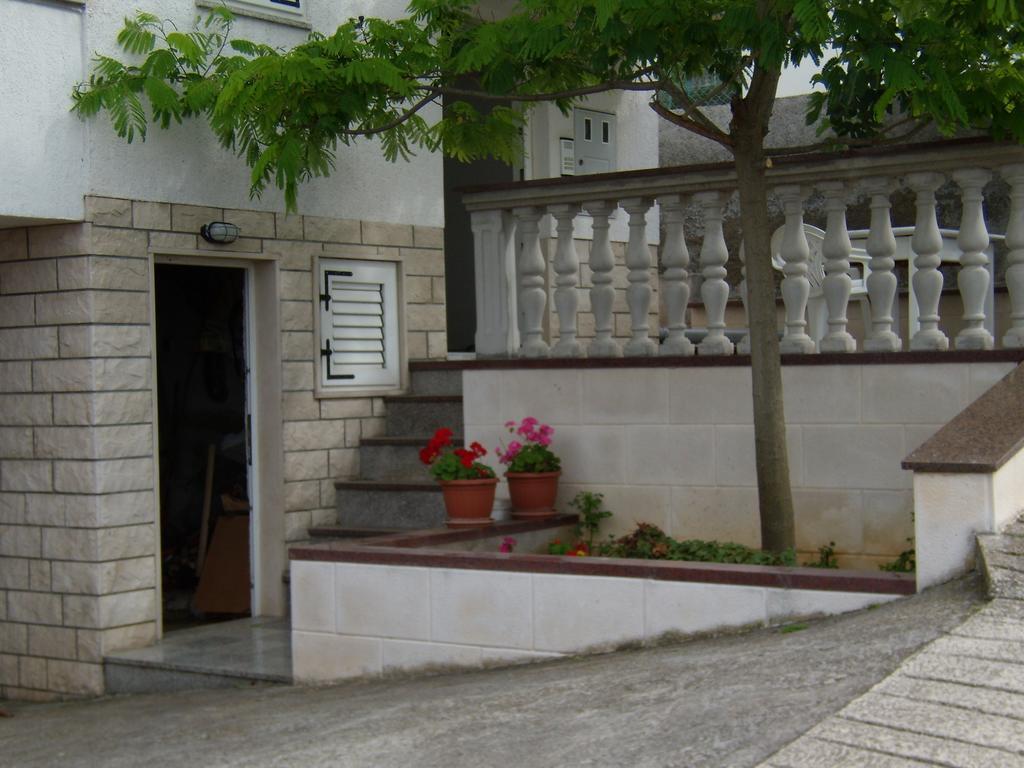 Apartment Zelenčić Kali Kamer foto