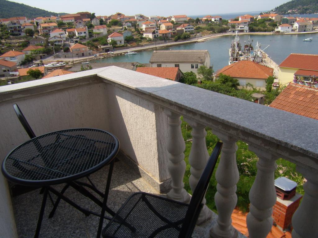 Apartment Zelenčić Kali Kamer foto